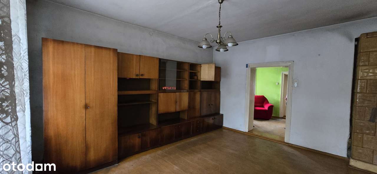 Mieszkanie w centrum, parter, do remontu-0