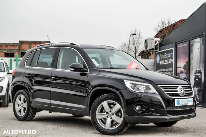 Volkswagen Tiguan 2.0 TDI DPF BlueMotion Technology Sport & Style - 9