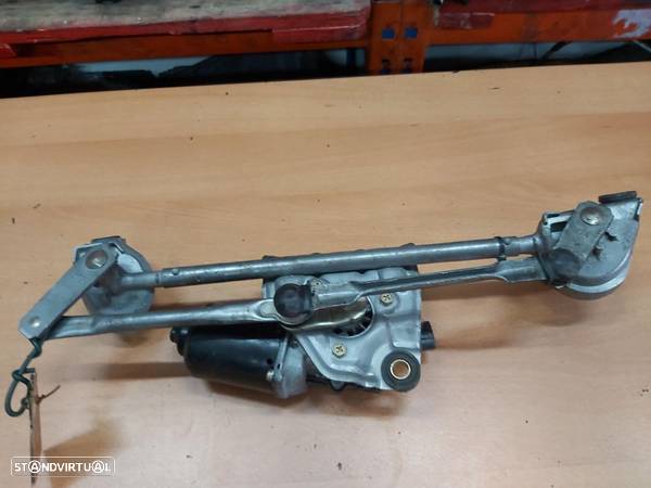 Motor limpa para brisas Toyota Yaris 2000 - 2