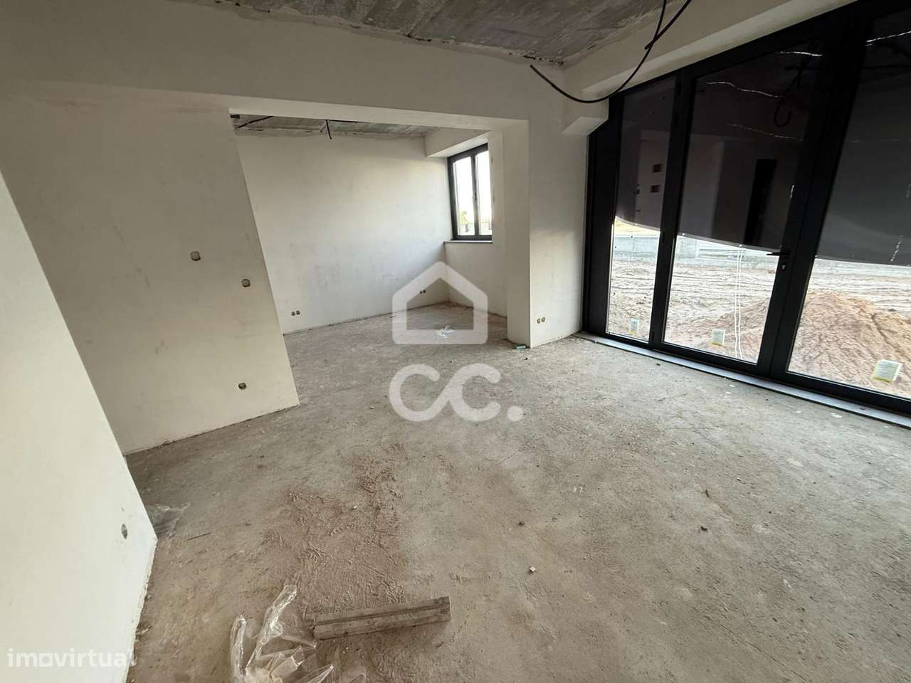 Armazém Industrial Novo – Valado dos Frades, Nazaré-12