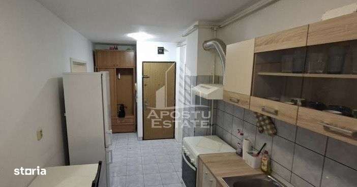 3 camere în zona Facultății de Medicină, pentru locuit sau investitie - Imagine principală: 5/9