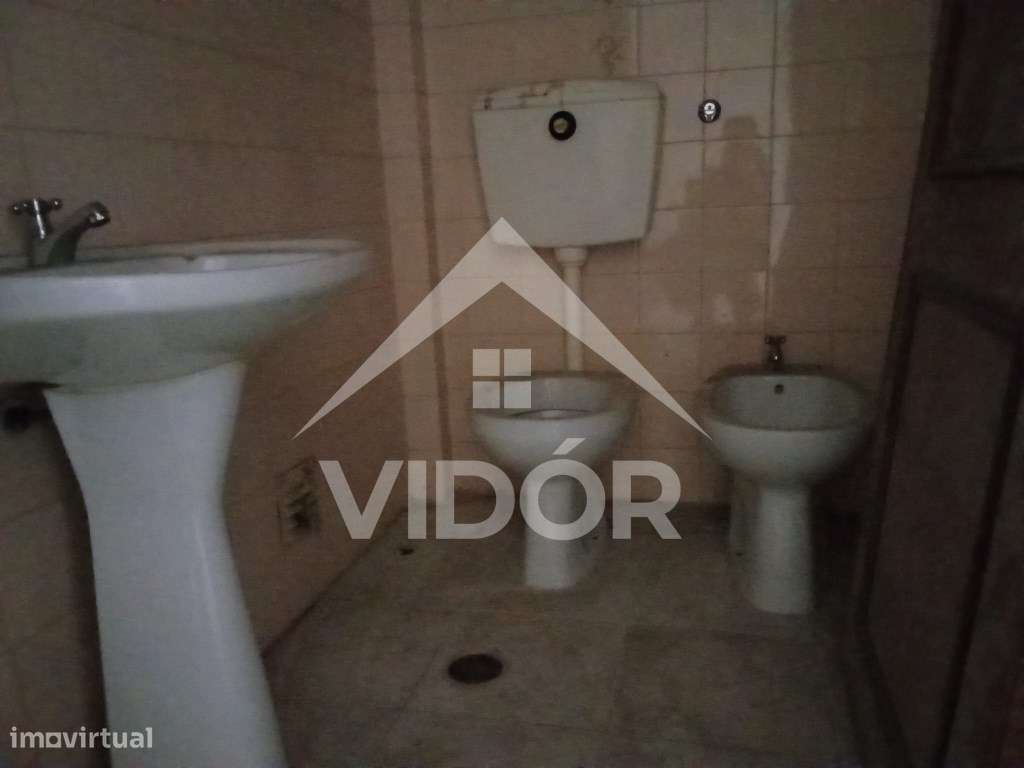 Loja com 25m2 no Mercado Municipal da Baixa da Banheira - Grande imagem: 5/6