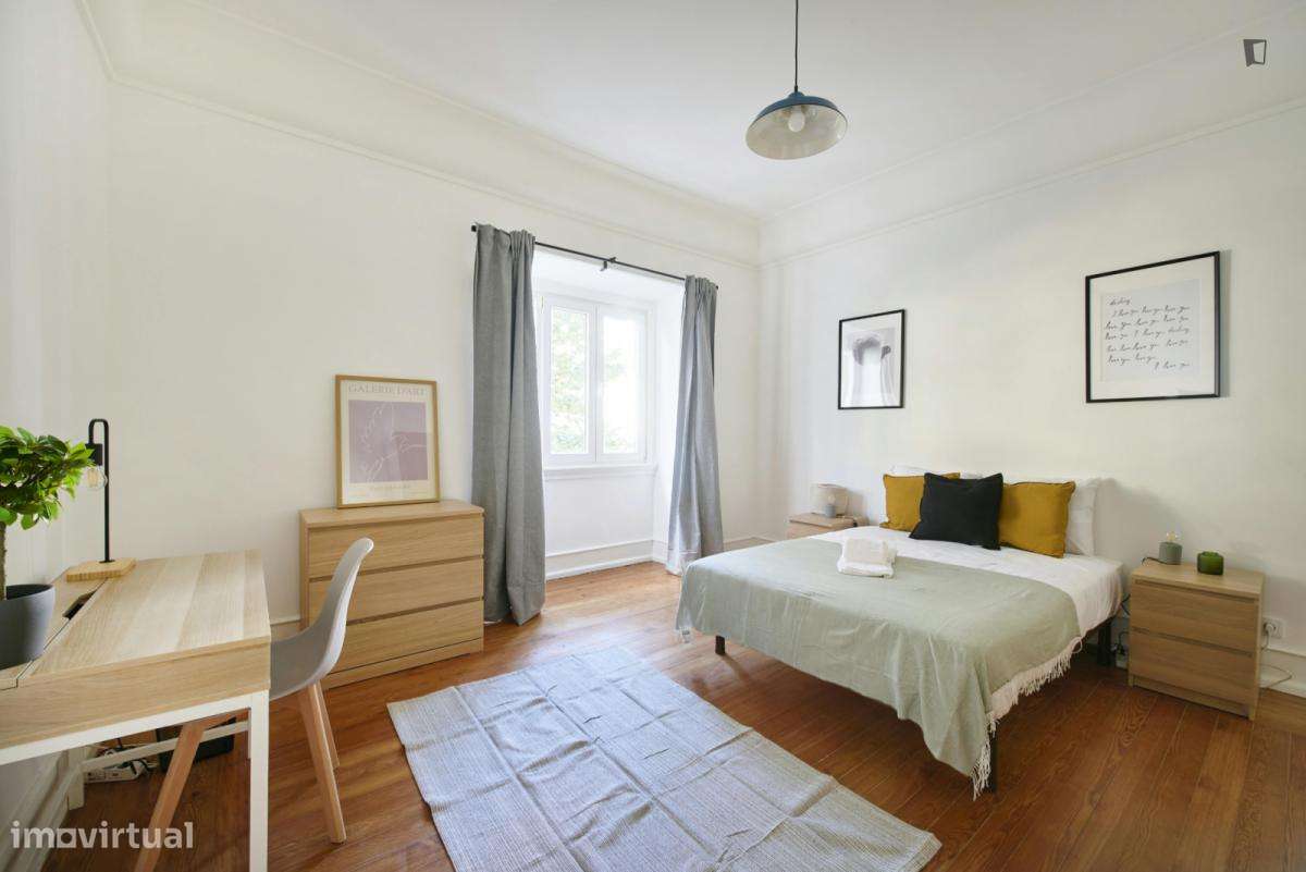 Quarto - localizado em Avenida da Liberdade Lisbon - Grande imagem: 4/8