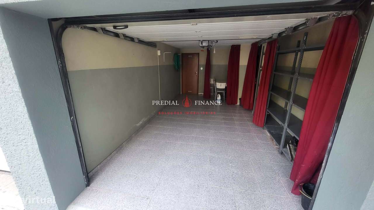 T2+1 Luminoso com Garagem Ampla em Ramalde – Zona em Valorização-20