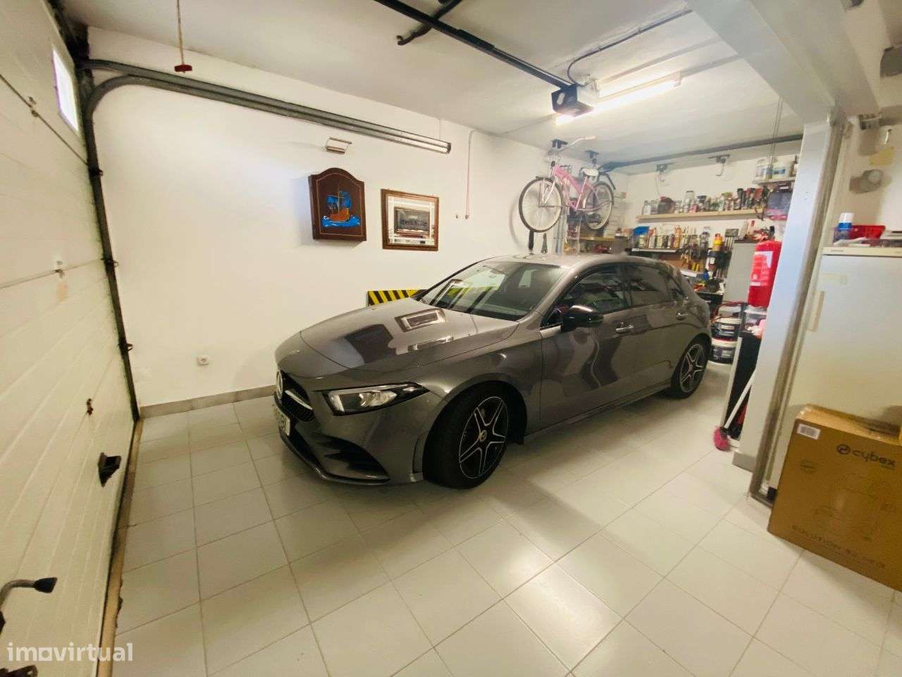 Moradia T4 com grande garagem e jardim - perto da praia-31