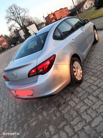 Opel Astra IV 1.6 Active - 6