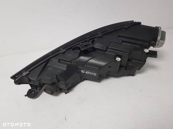 AUDI A4 B9 15- LAMPA PRAWA PRZEDNIA PRZÓD REFLEKTOR FULL LED 8W0941774 - 8