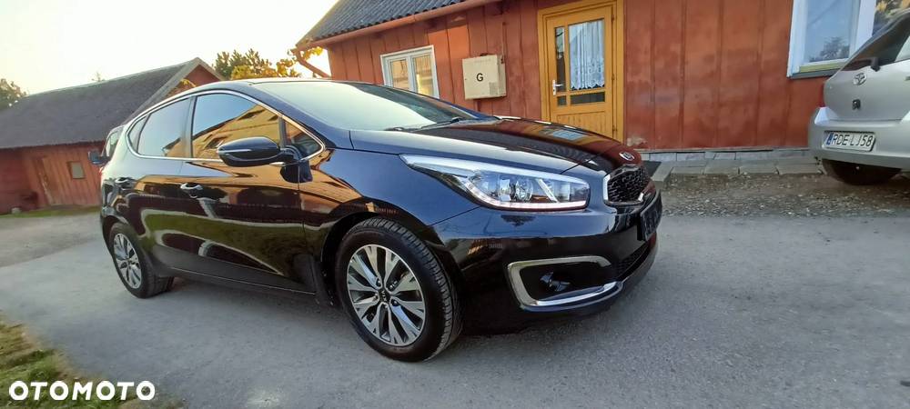 Kia Ceed Cee'd 1.6 CRDi Smart - 2