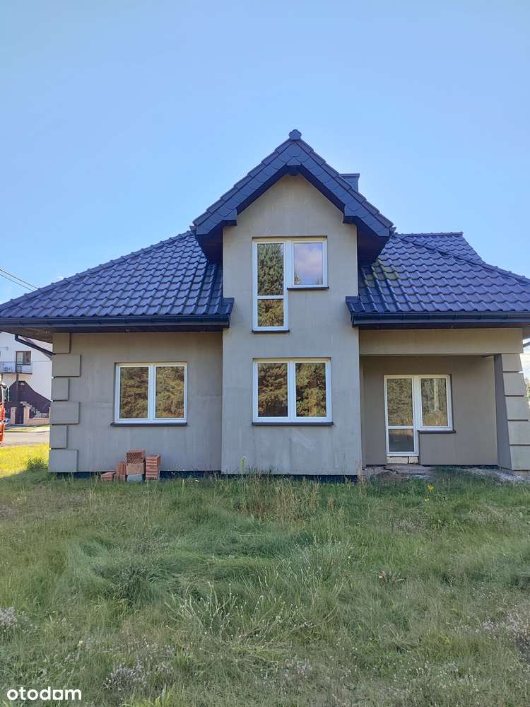 Dom, w którym zaczyna się rodzinne życie.-1