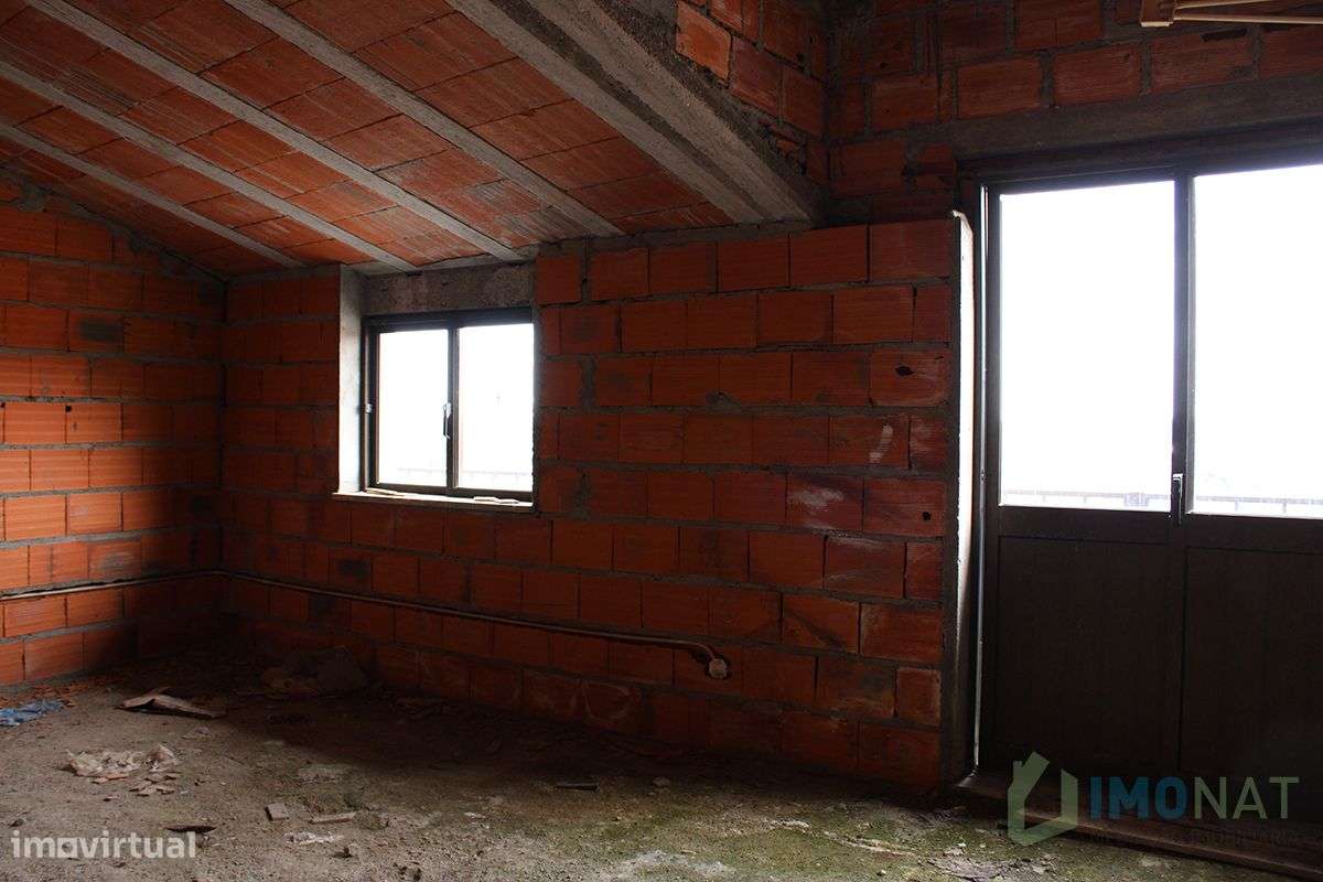 Moradia T6 - Grande imagem: 3/32