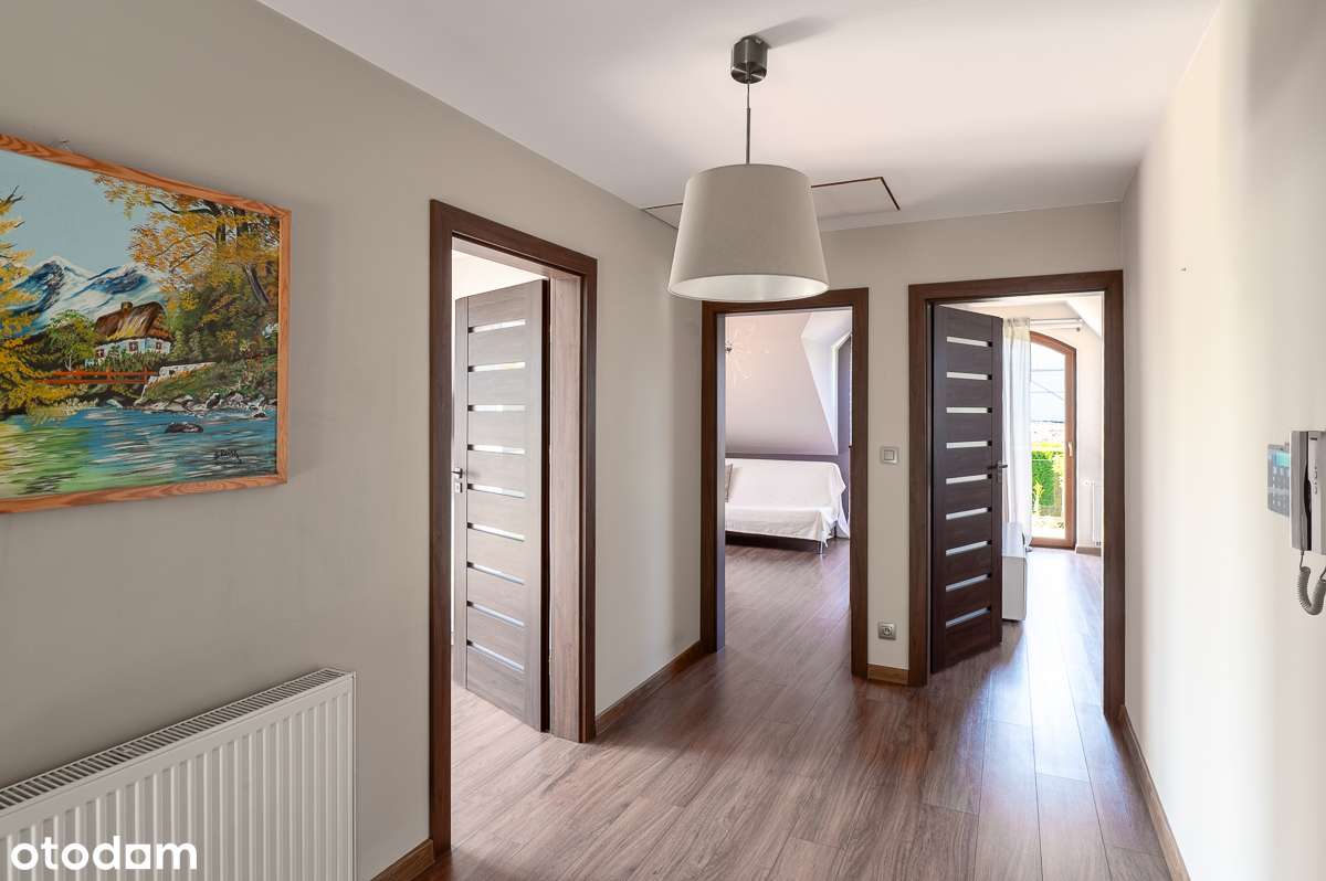 Przytulny dom wolnostojący w Wieliczce działka 10 ar-14