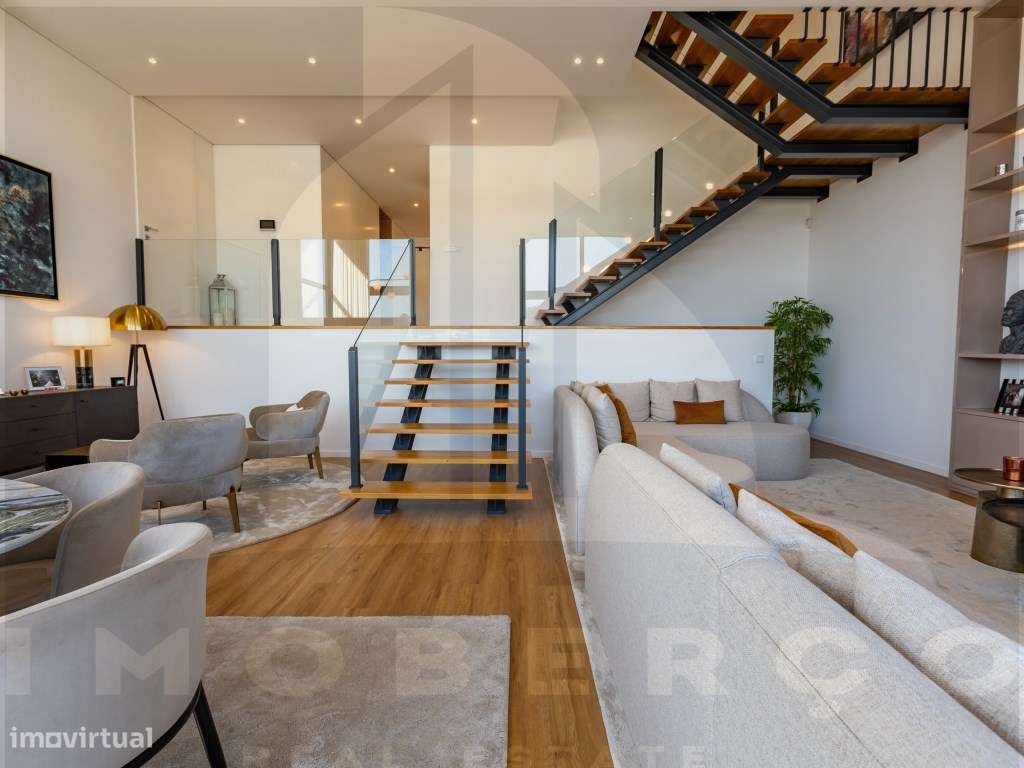 Moradia T3 de Luxo em Creixomil - Como Nova | Totalmente Mobilada e... - Grande imagem: 4/43