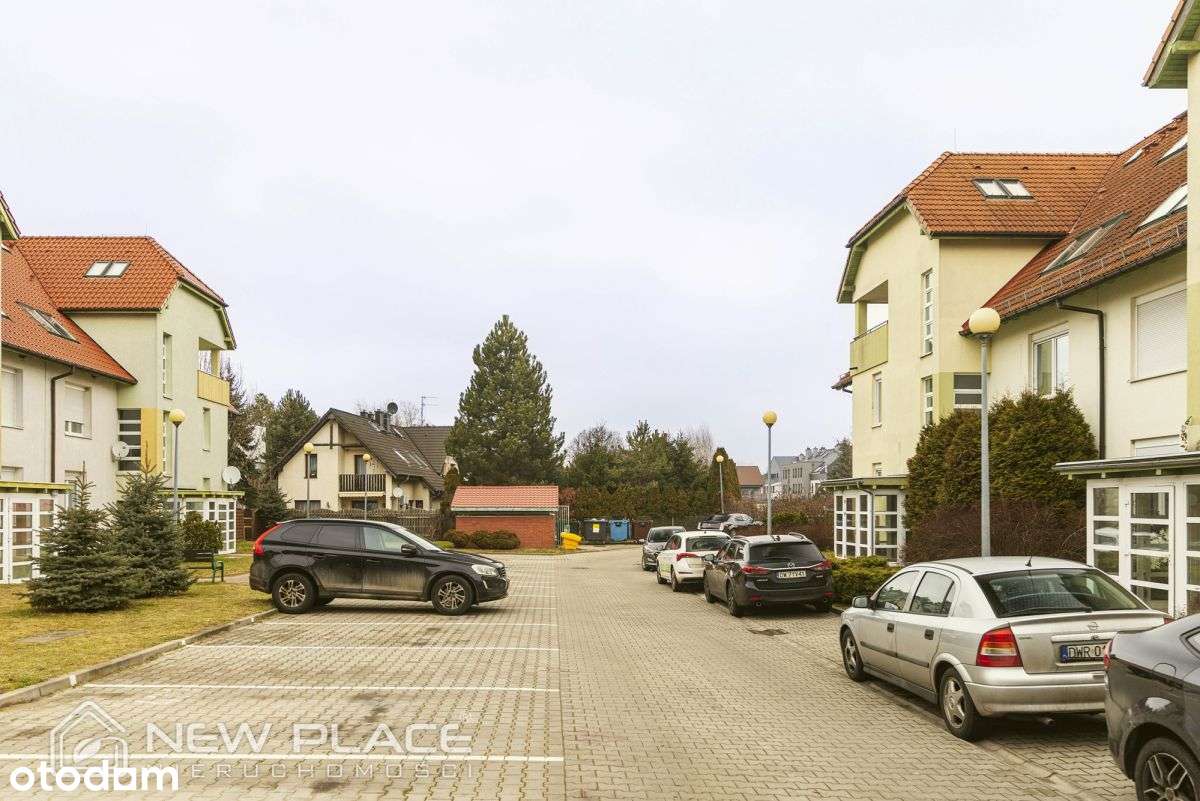 Dwupoziomowy 3 pokojowy apartament z klimatyzacją-19