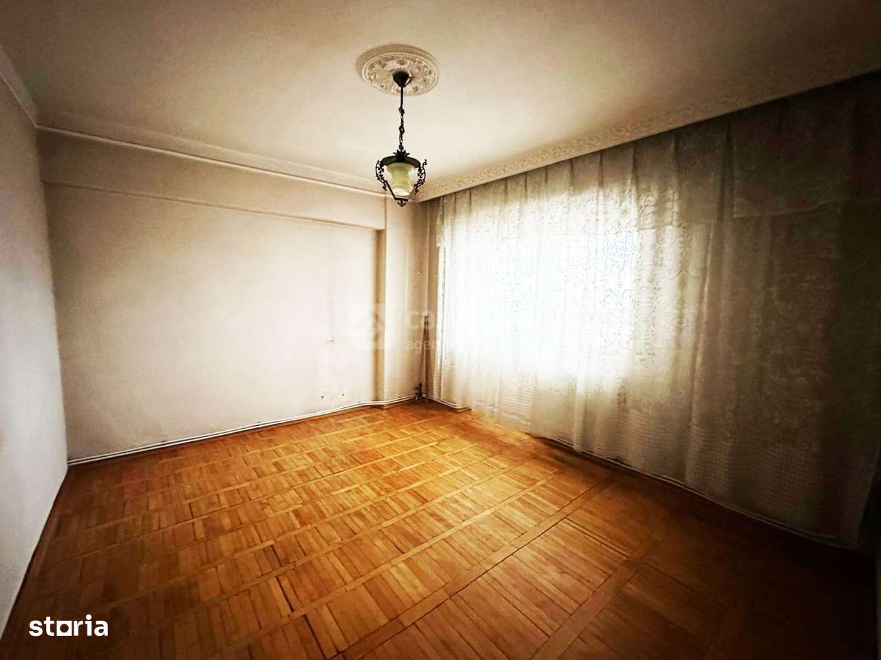 Gara - 3 camere decomandat, vedere impresionanta, etaj intermediar - Imagine principală: 4/14