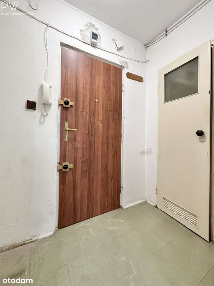 Okazja! Kawalerka z potencjałem. I piętro. Centrum-8