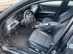 BMW Seria 3 320d DPF Touring - 4