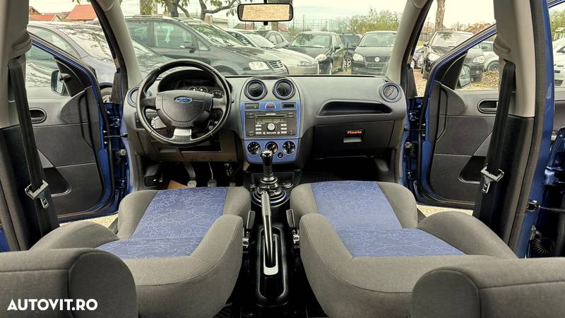 Ford Fiesta 1.3i Ambiente - 5