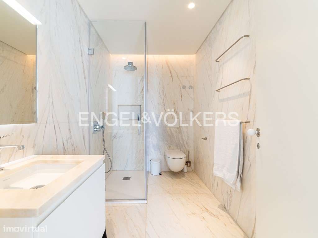 Exclusivo apartamento novo com 5 quartos (4 suites) e 4 lugares de ...-37