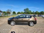 Peugeot 3008 2.0 HDi Premium+ - 10