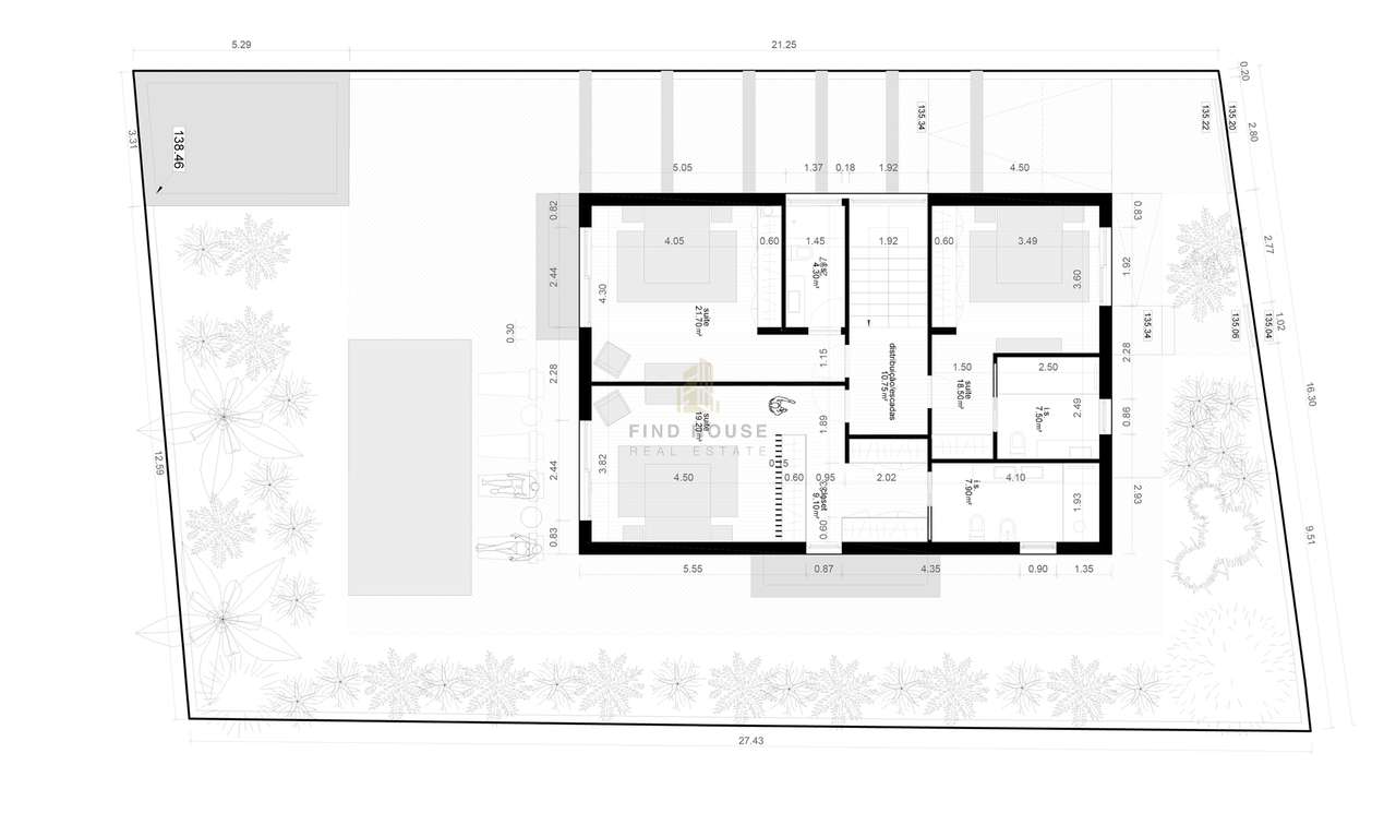 Vende-se Moradia Isolada T4 com garagem, piscina e jardim em Albarraqu-54