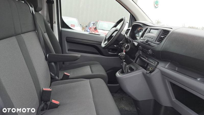 Toyota PROACE VERSO - 15