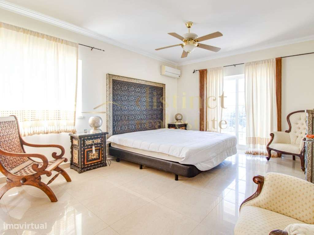 Apartamento Exclusivo Duplex T2 com Logradouro, Vista Mar e Piscina...-7