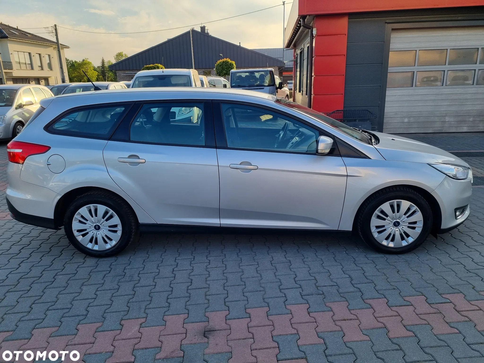 Ford Focus 1.0 EcoBoost Gold X ASS - 4