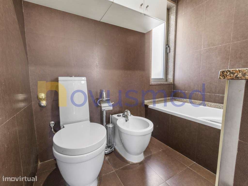Apartamento T3 com Suíte em Águas Santas, Maia-20