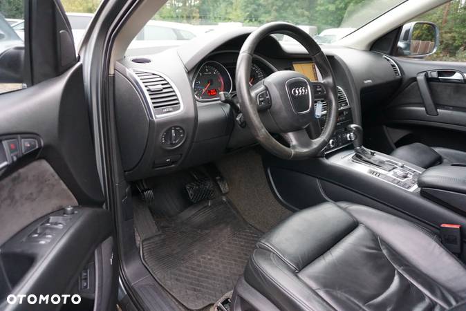 Audi Q7 4.2 TDI Quattro Tiptr - 8