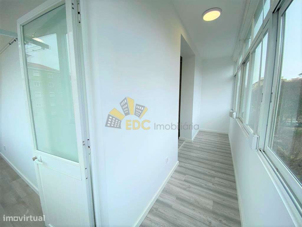 Apartamento T1 Totalmente Remodelado | Localizado em Arroios, perto...-9