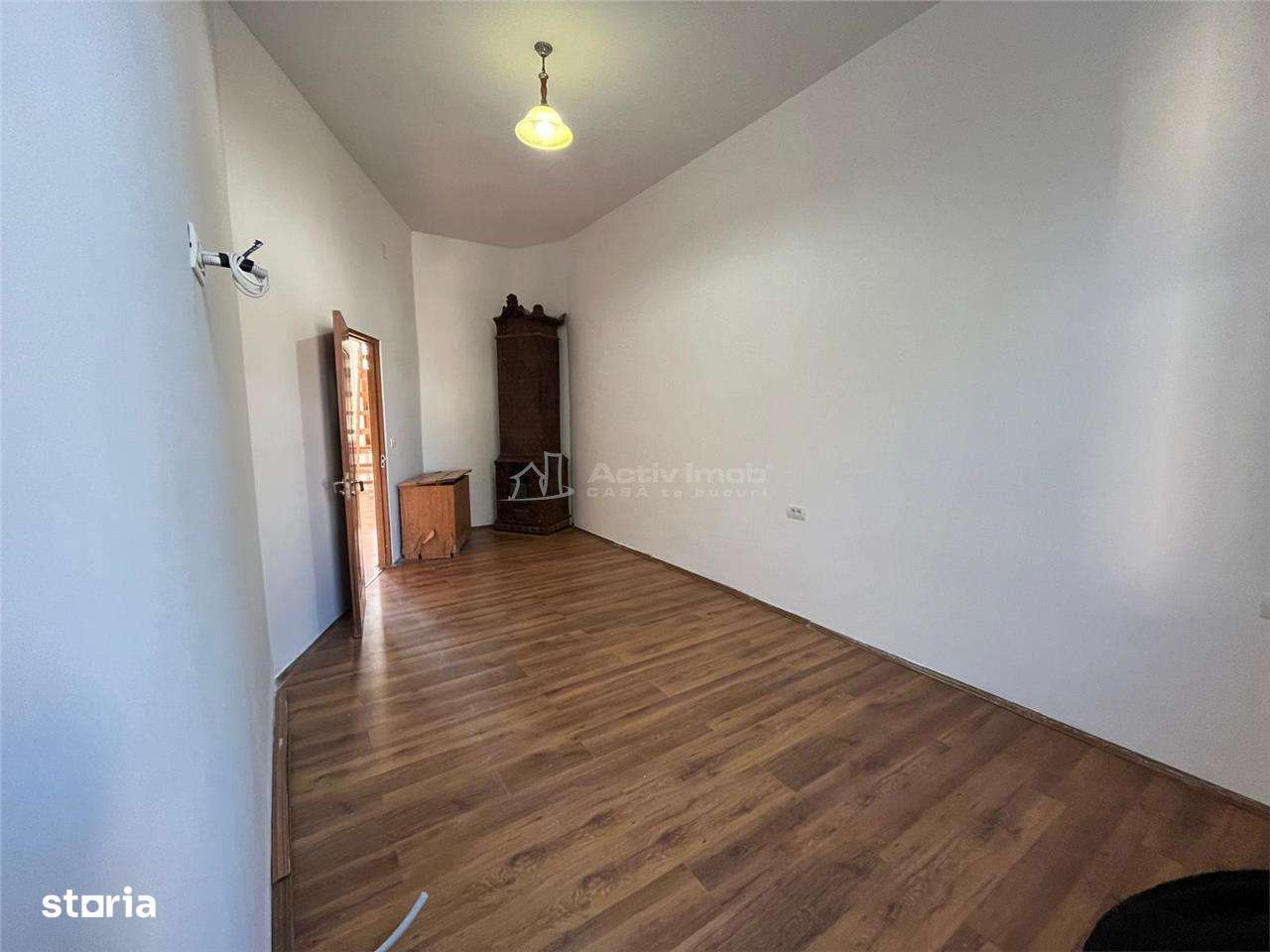 Lugoj, 3 Cam., Cf.1 Sporit, 70 Mp, Ultracentral - Imagine principală: 5/18