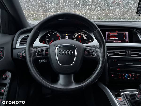 Audi A4 Avant 2.0 TDI DPF Ambiente - 35