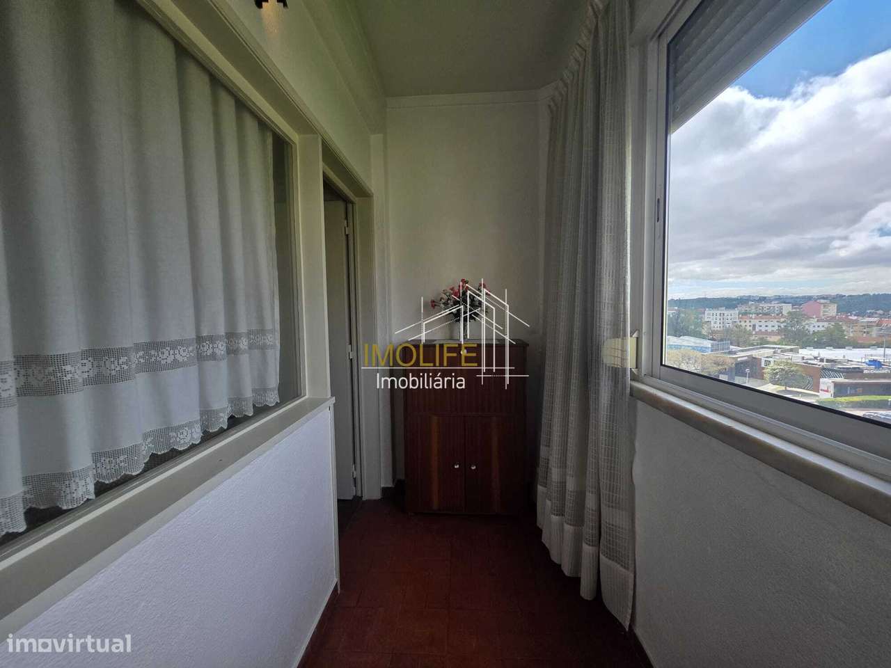 Apartamento T2 em odivelas com vista desafogada-27