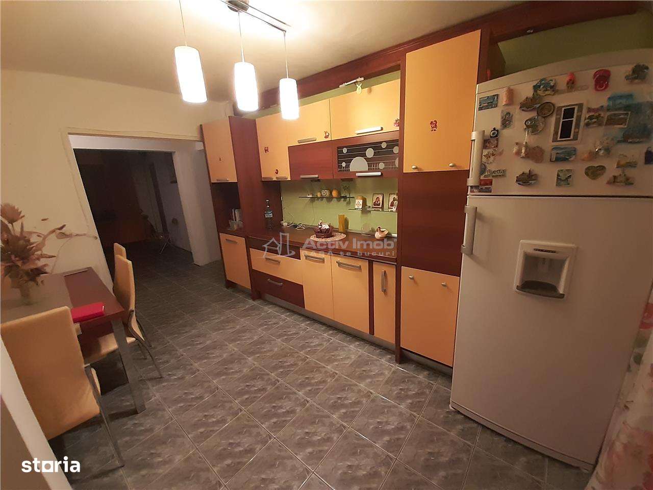 Resita, Chirie, 3 Cam. Dec. Mobilat+Utilat, Central - Imagine principală: 2/20