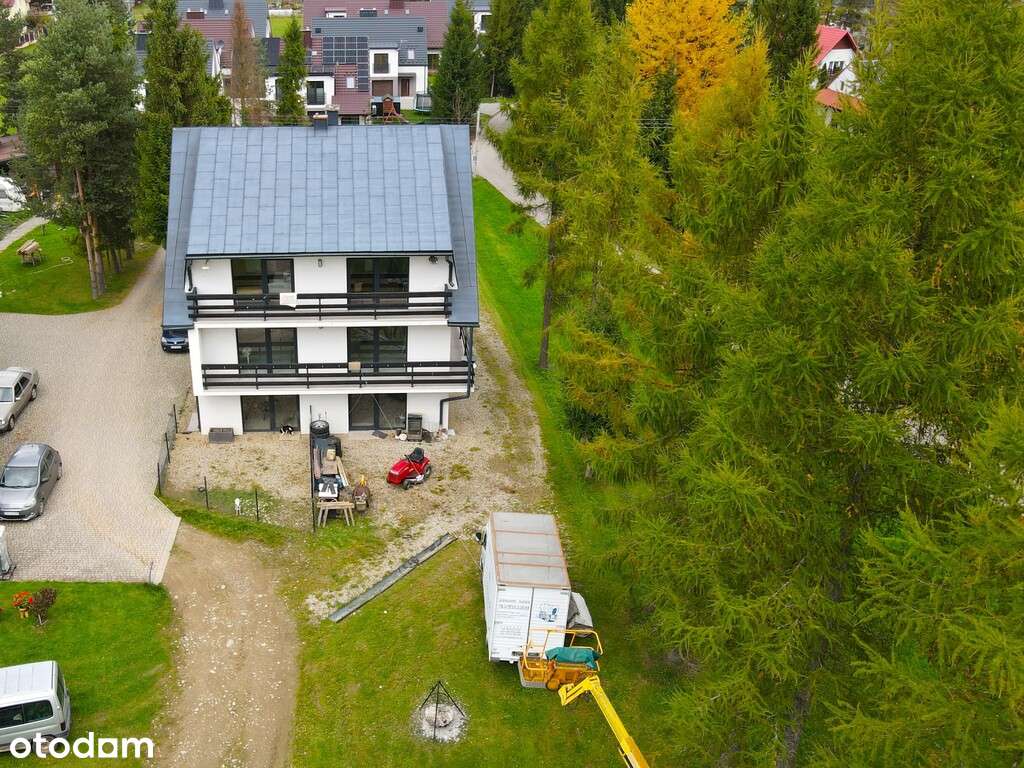 Dom wolnostojący pow. 285 m2 w Łopusznej-16