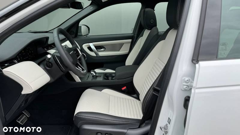 Land Rover Discovery Sport 2.0 P250 mHEV R-Dynamic SE - 7