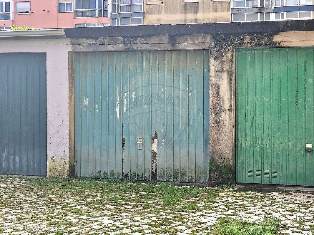 Garagem  para venda - Grande imagem: 2/13