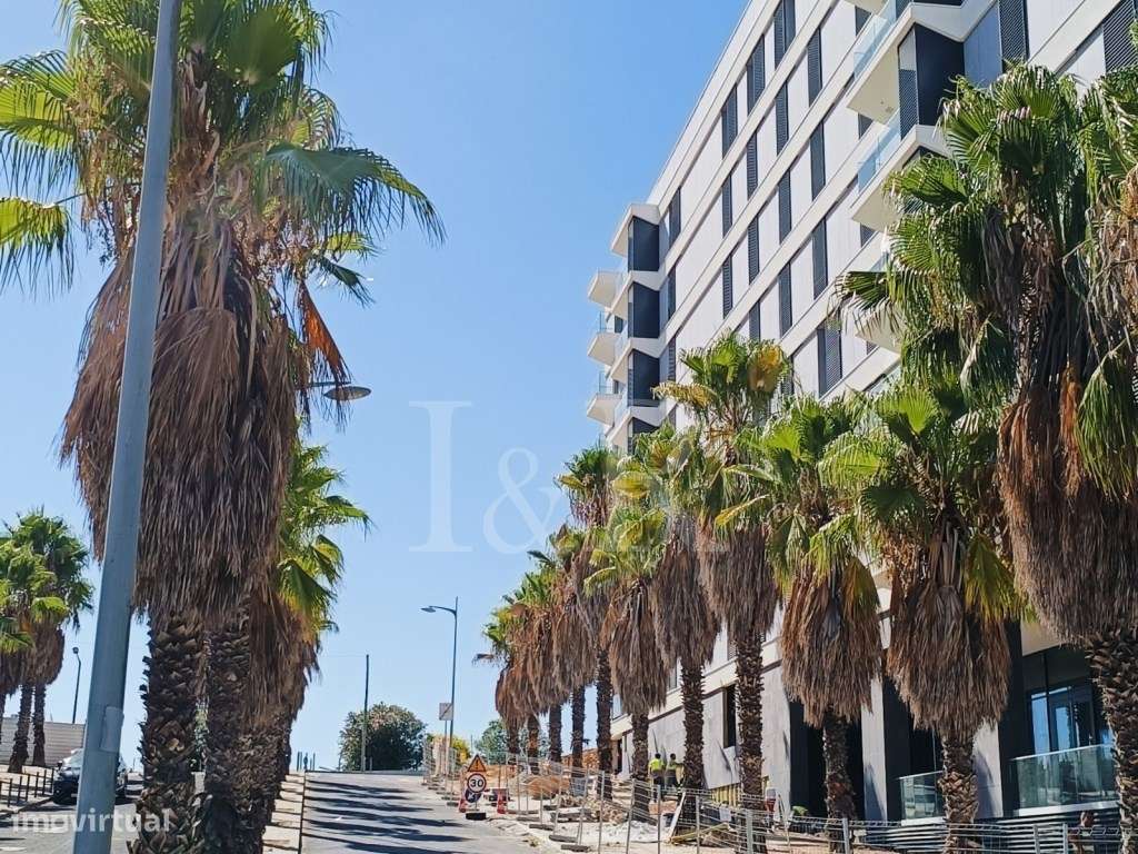 Apartamento T3 com varanda e estacionamento na Praça de Espanha, Li...-6