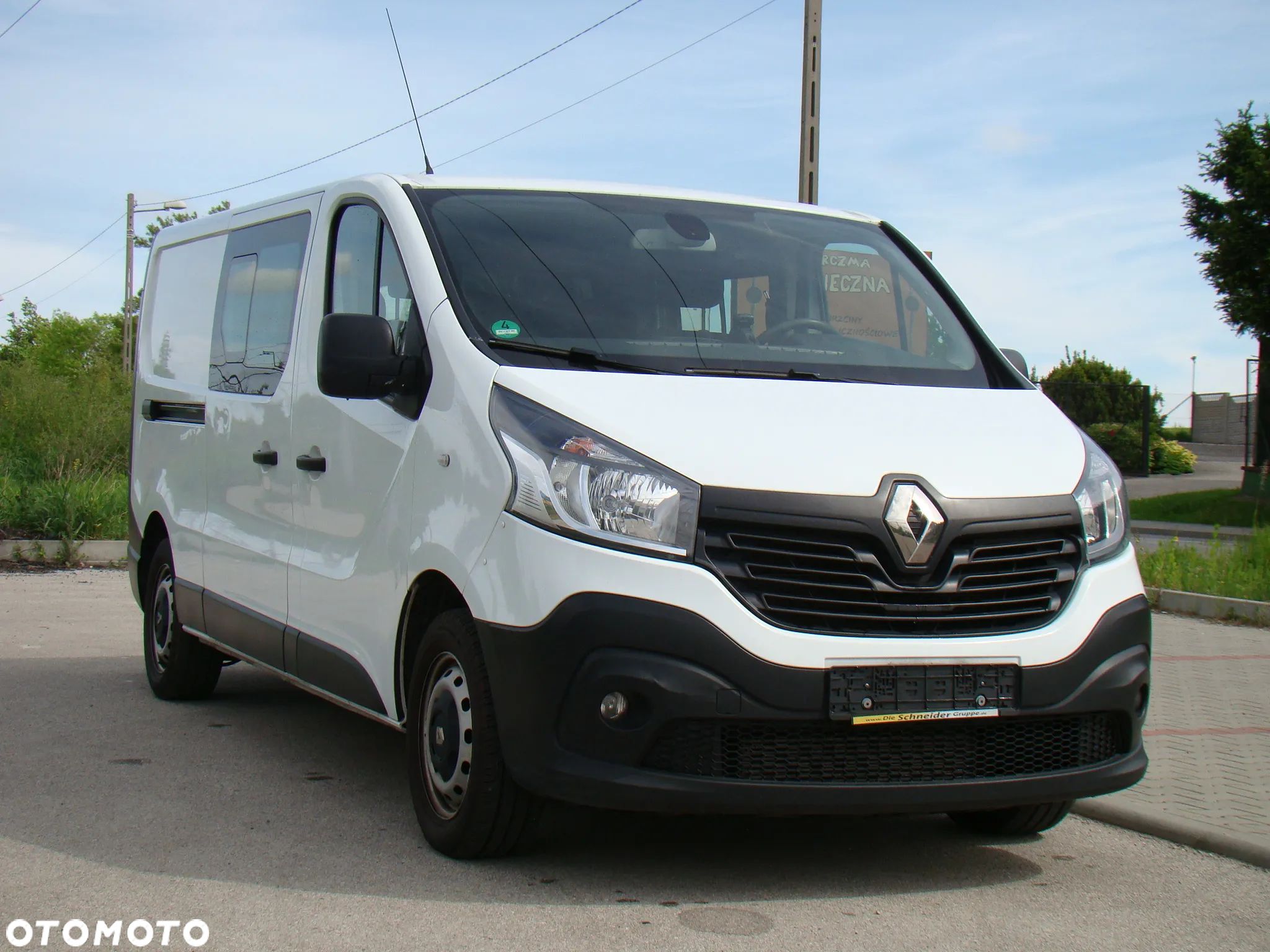 Renault TRAFIC - 1