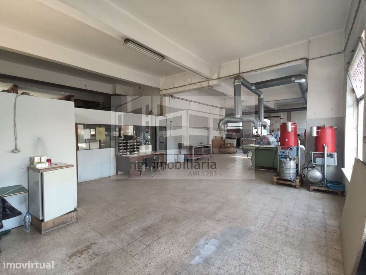 Loja/armazém em Odivelas - Metro - Grande imagem: 2/13