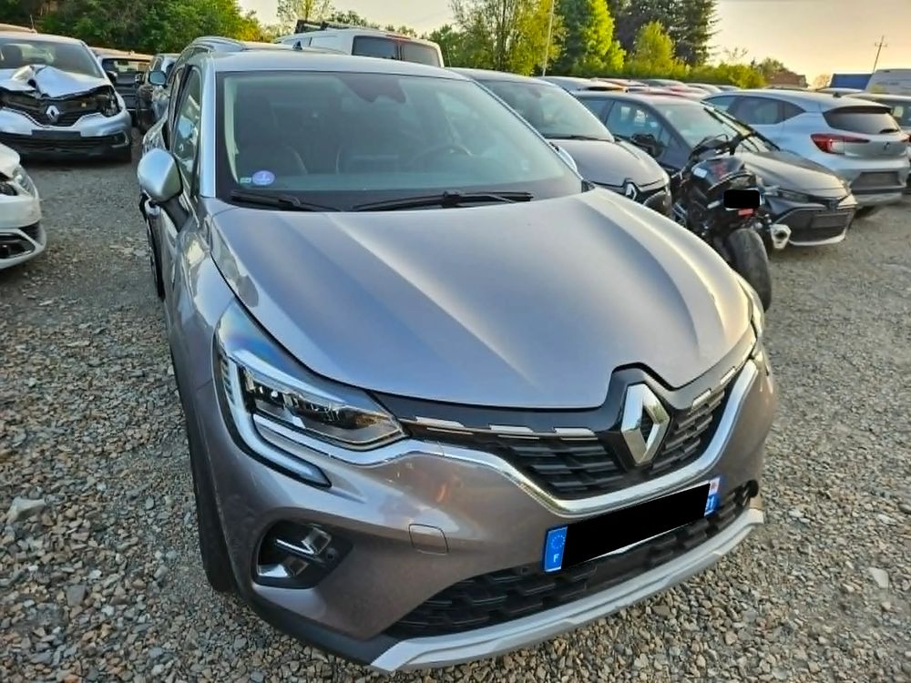 Renault Captur / QM3 II E-TECH Full 145 TECHNO 2024