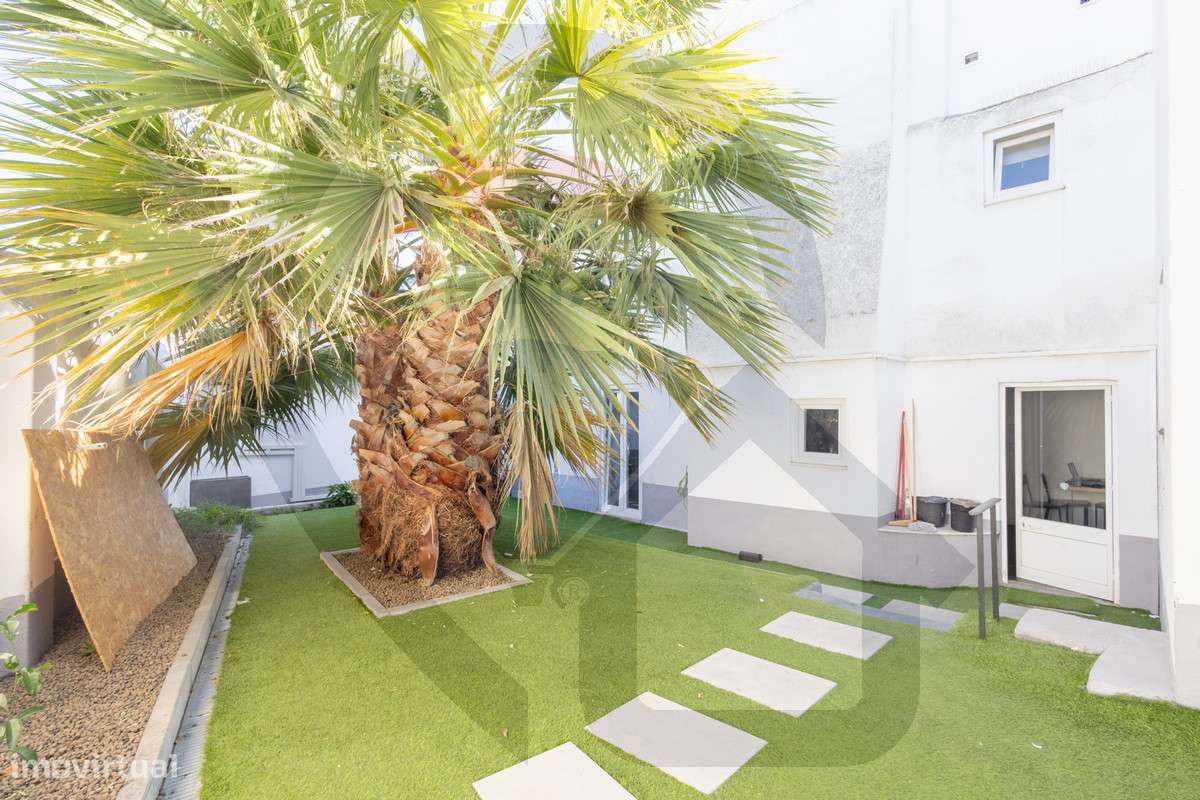 Prédio para Investimento no Centro Histórico de Évora-50