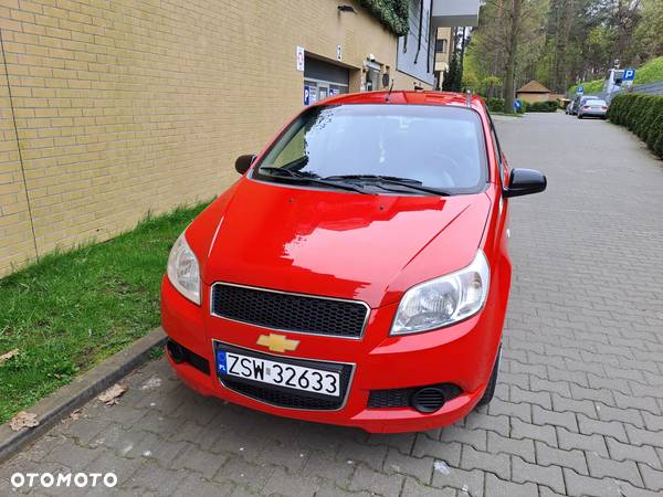 Chevrolet Aveo 1.2 16V Base / Classic - 4