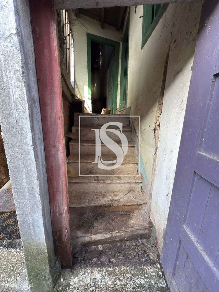 Moradia Para Restaurar em Loureiro - Grande imagem: 5/6