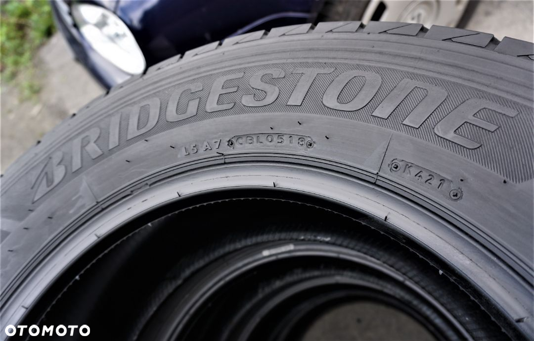 Bridgestone Duravis R660 235/65R16C 115/113R L196 - 12