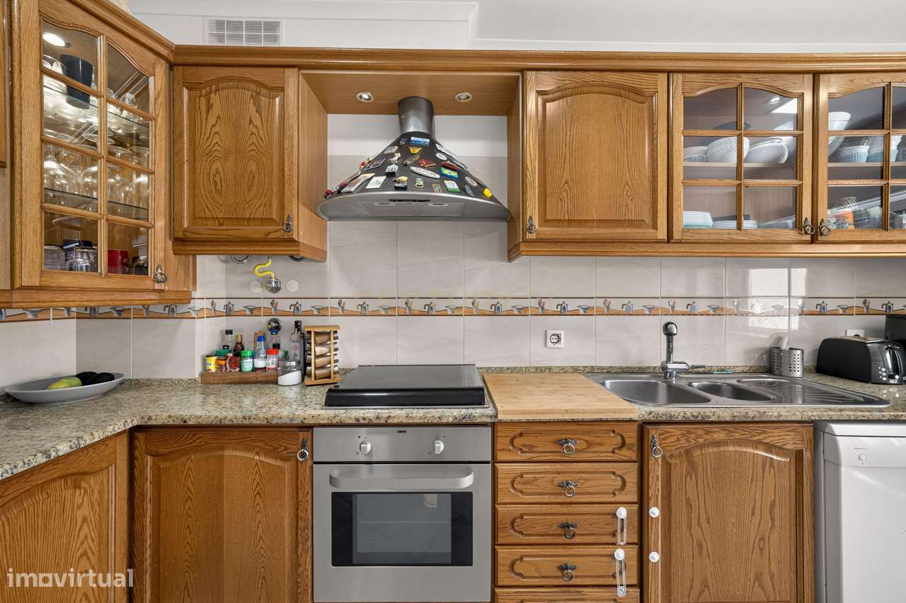 T3 Remodelado em Belas| O equilíbrio perfeito entre conforto, tranquil-11