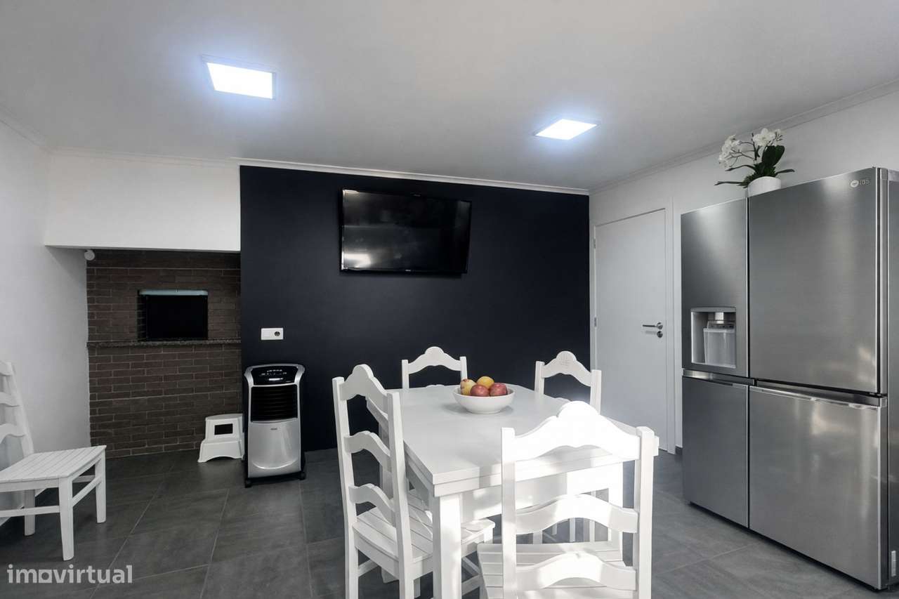 Moradia T5 com Terreno em Vilarinho do Bairro - Grande imagem: 5/20