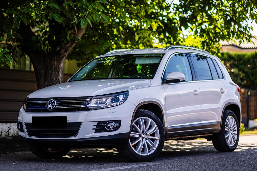 Volkswagen Tiguan I [2007 -2015] 2.0 TDI DPF 4Motion BlueMotion Technology Lounge Sport & Style 2013