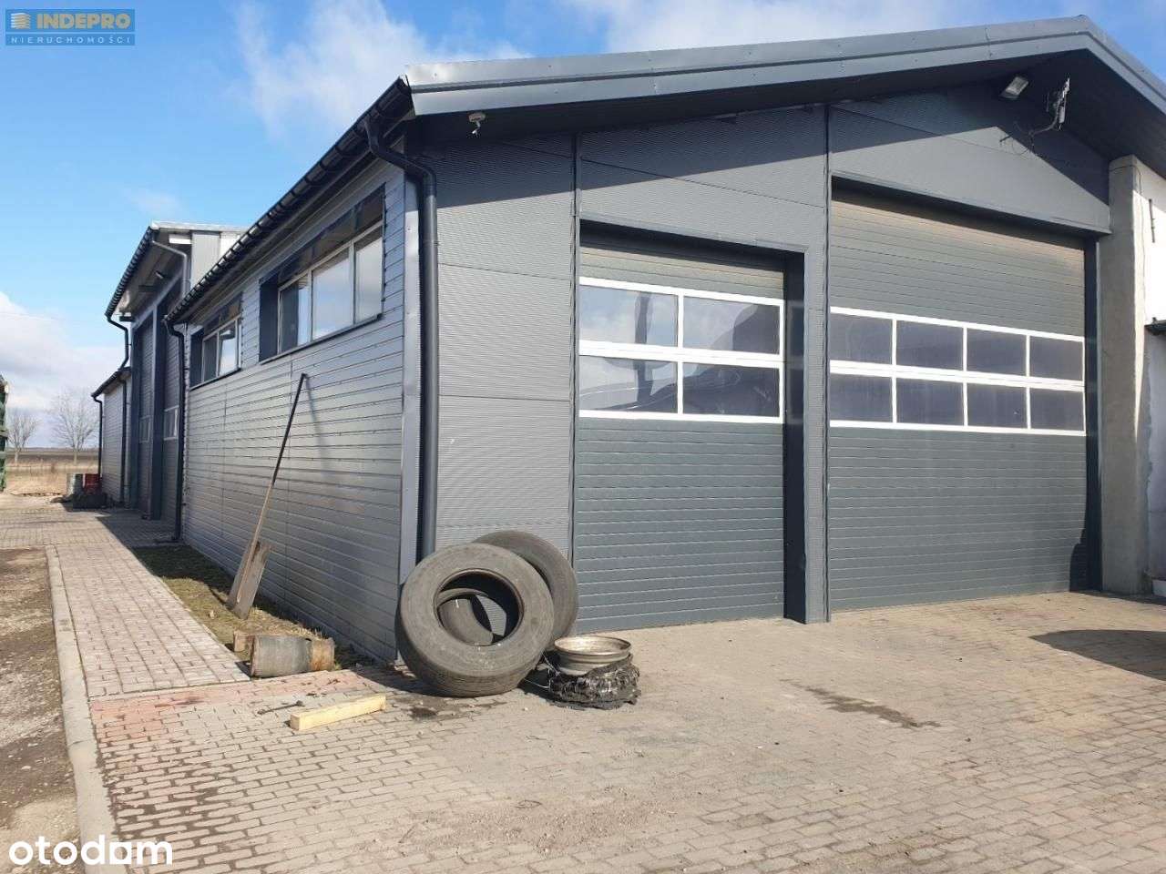 Budynek użytkowy 654m2, działka 5972m2 gm. Huszlew-3