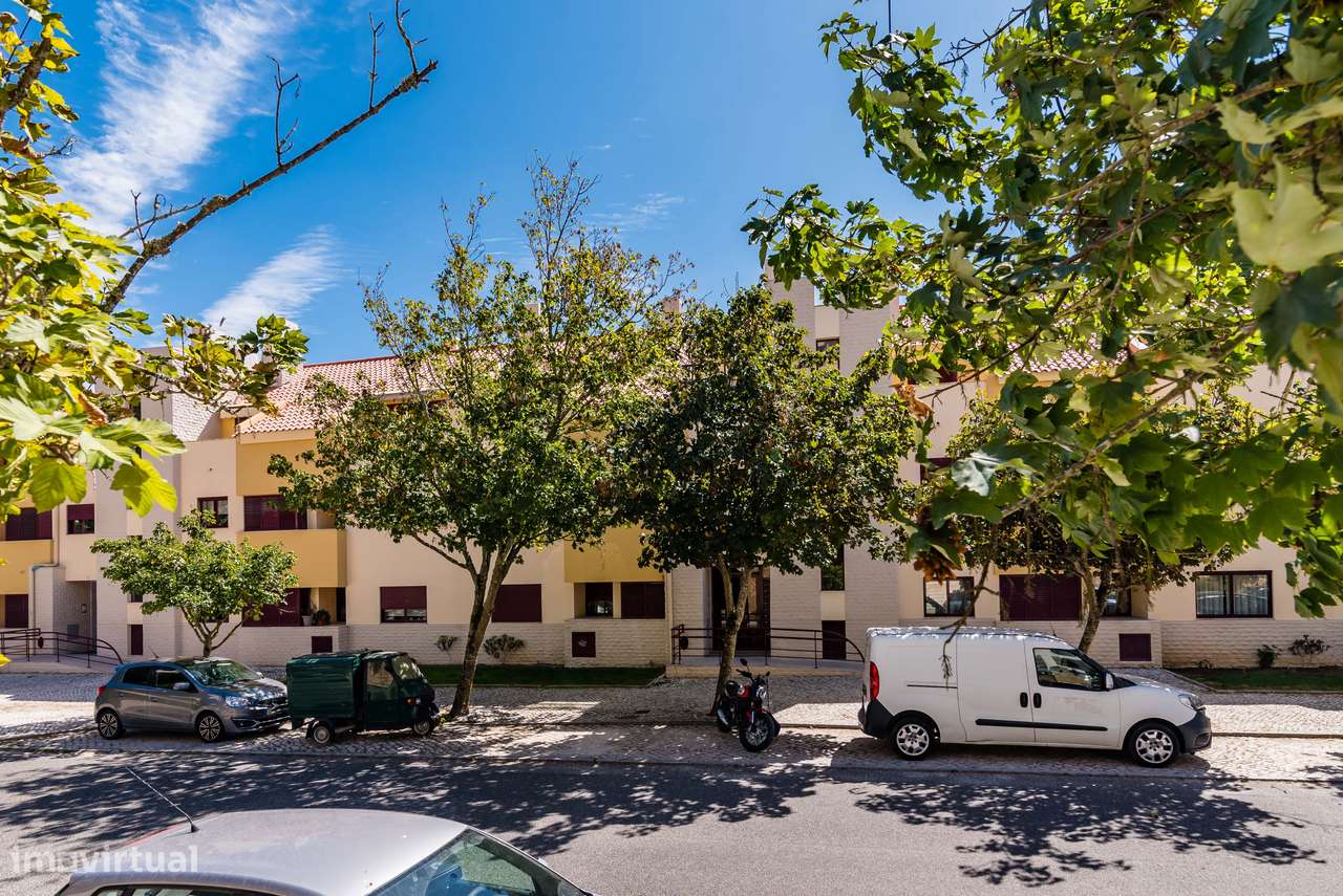 T3 duplex Belas Clube de Campo | parqueamento | varanda-45